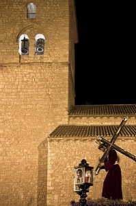 Iglesia_de_Santiago_(Ciudad_Real)_durante_la_Semana_Santa